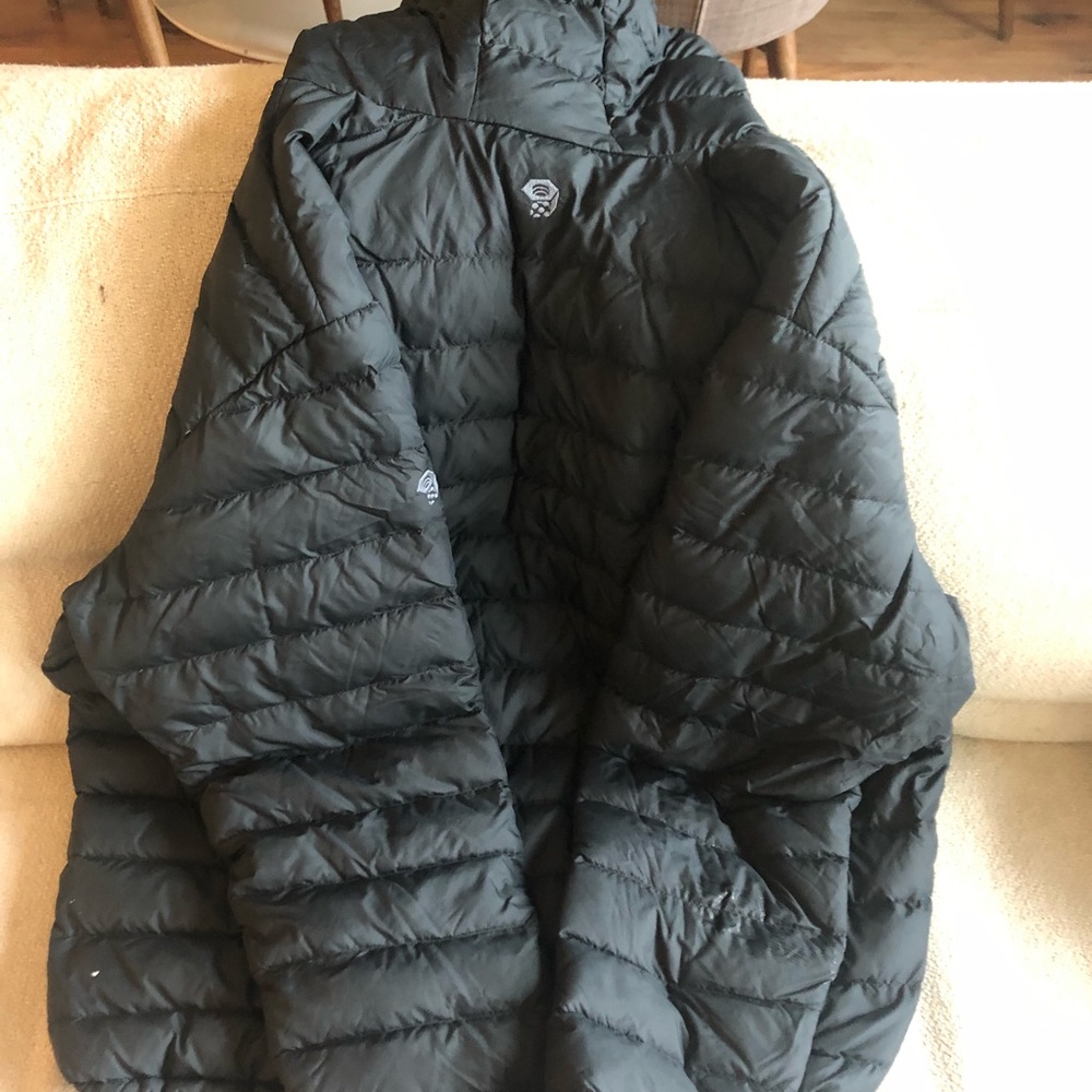 Mountain Hardware Men’s hooded down jacket XXL